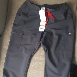 FIGS Charcoal Yola Scrub Pant (M)